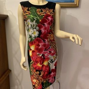 Carmen Marc Valvo Black & gold Floral Pattern Dress